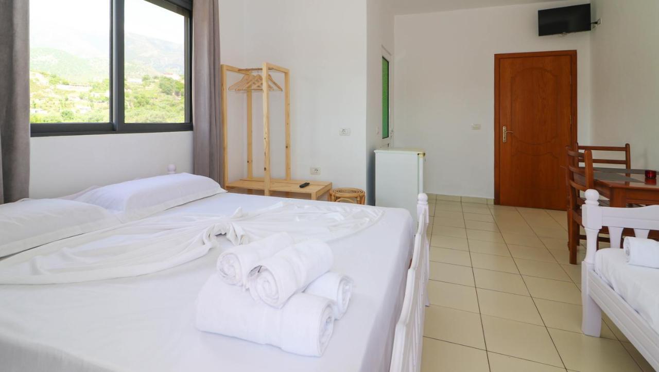 Bora Rooms Химара Экстерьер фото