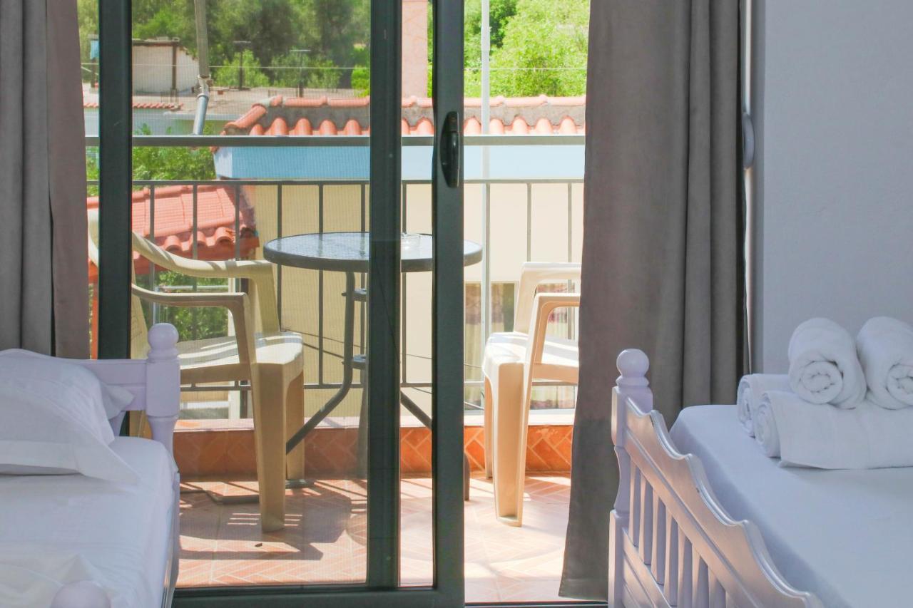 Bora Rooms Химара Экстерьер фото