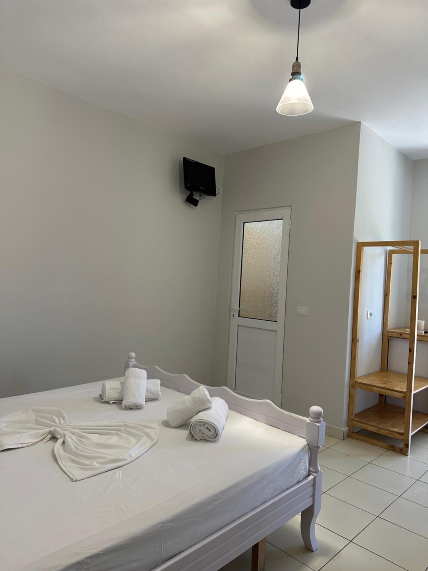 Bora Rooms Химара Экстерьер фото